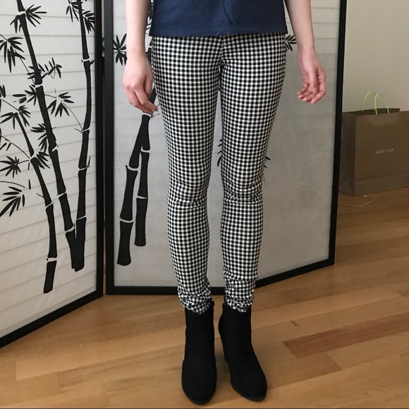 Uniqlo Pants - Uniqlo Stretch Legging Pants